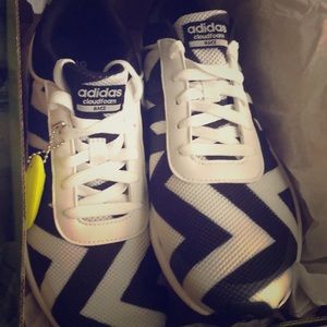 Adidas Cloudfoam Race sneakers